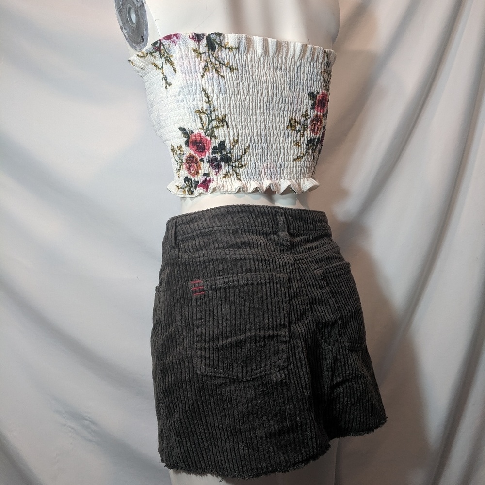 BDG | Chorduroy | UO | mini skirt | XS TP 🦋 - Picture 2 of 8
